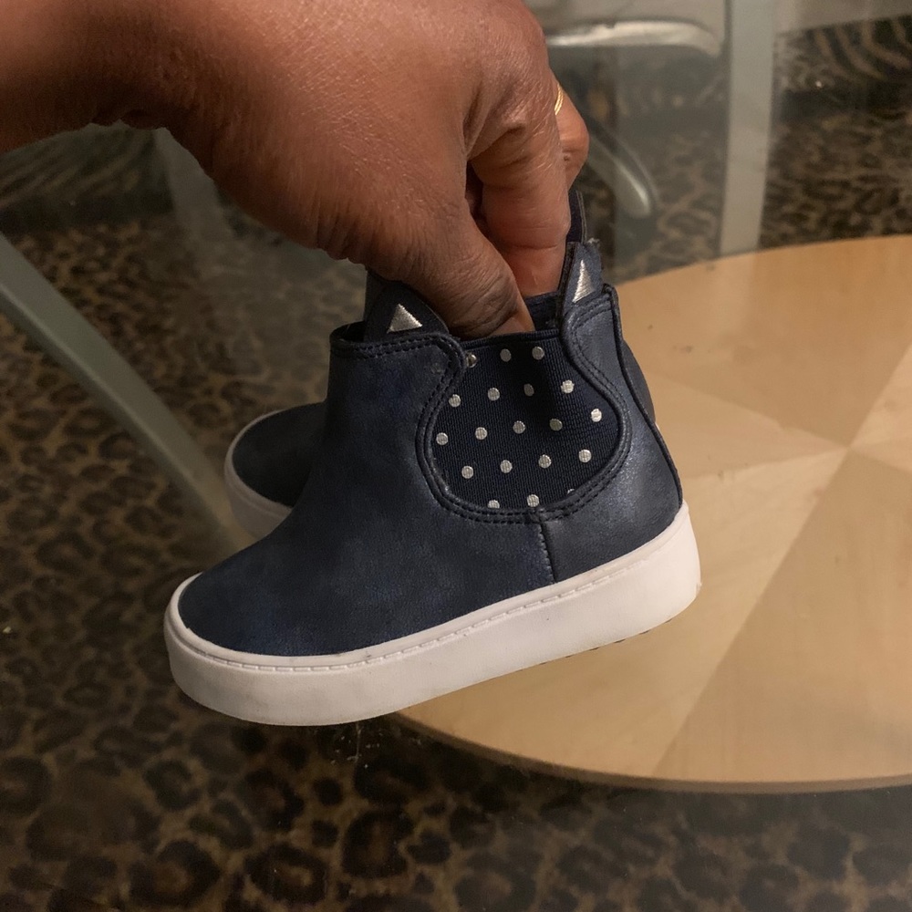 Baby girl shoe